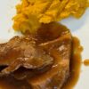 Bondiola braseada a la cerveza con puré de batatas - Image 6